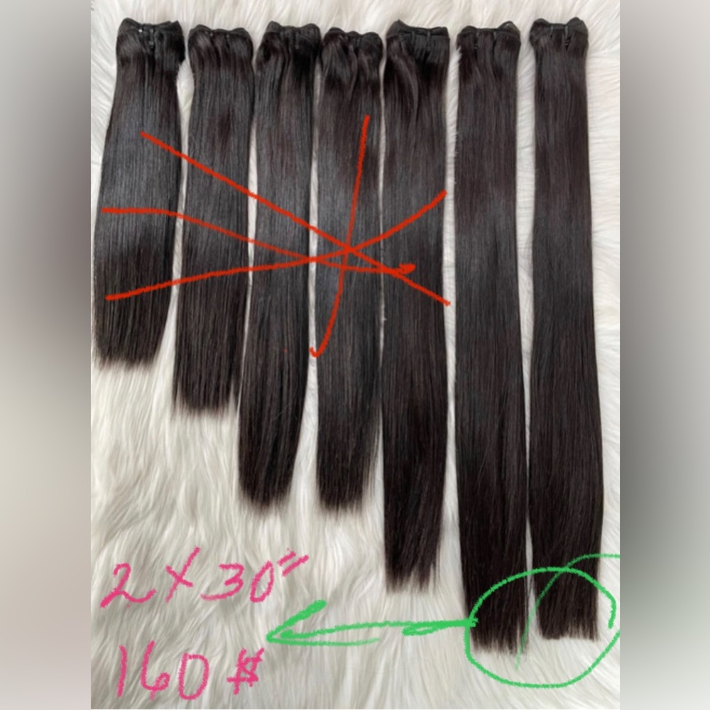 AAA+ Warm Human Hair, 30 Inches, Weaved In Style, Natural Color. 100g each